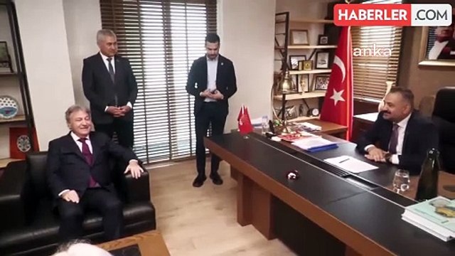 Bornova Belediye Başkanı Mustafa İduğ, yeniden adaylık başvurusunda bulundu