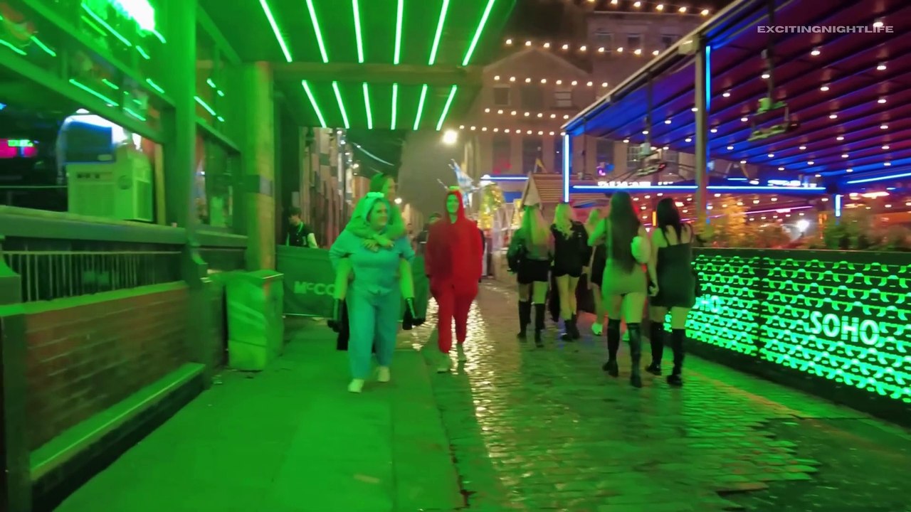 Moonlit madness Halloween extravaganza in Liverpool city 2023 #halloween #nightlife #liverpool