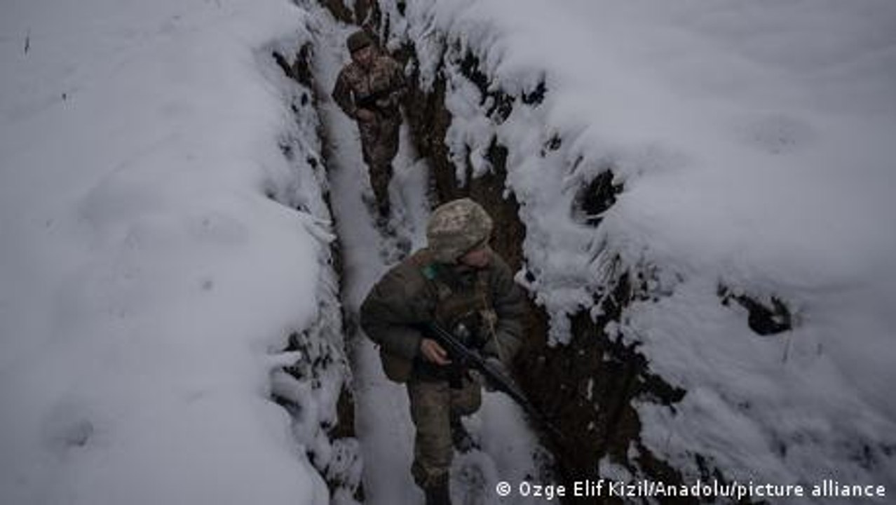 Ukraine entsendet Psychologen an die Front