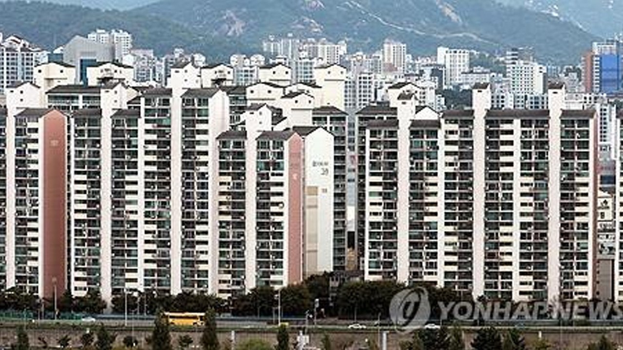 정부 "신축 아파트, 층간소음 차단 못하면 준공 승인 불허" / YTN