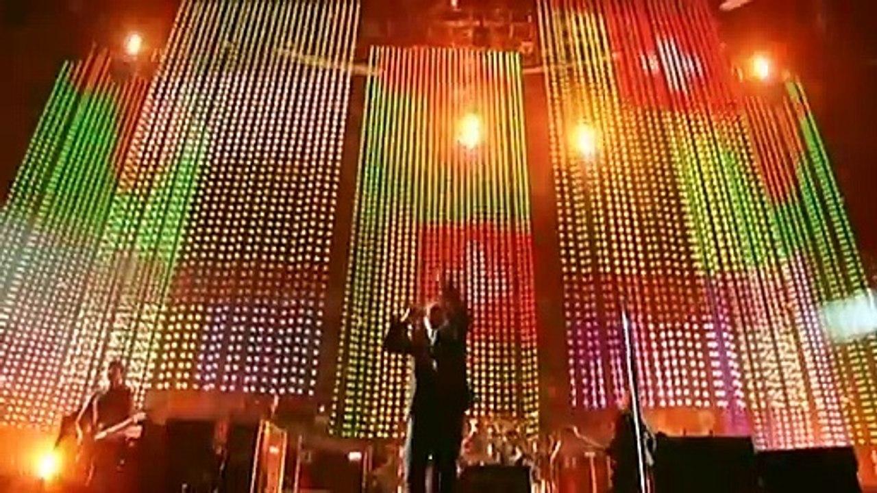 U2 — One ● U2 - Vertigo 2005 // U2 Live From Chicago • by U2, image size:1280x720
