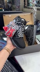 Step into Style: Elevate Your Every Day with Our Trendsetting Shoes!