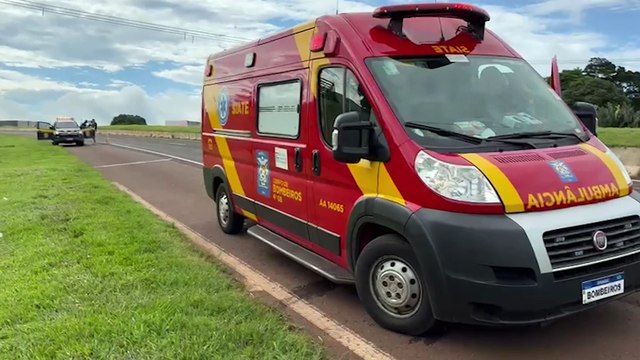 Mulher fica ferida ao cair de moto na PRc-467 em Cascavel
