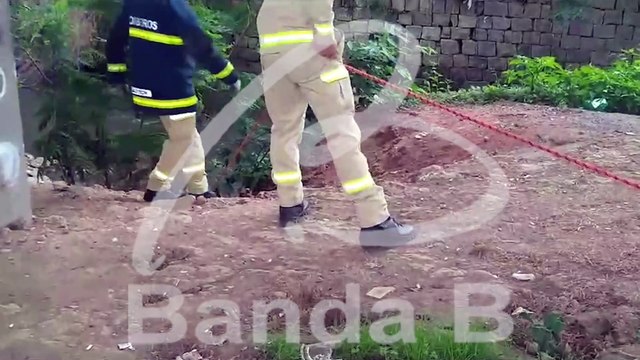 Vídeo: morador em situação de rua é resgatado com ferimentos na cabeça do Rio Belém pelos Bombeiros