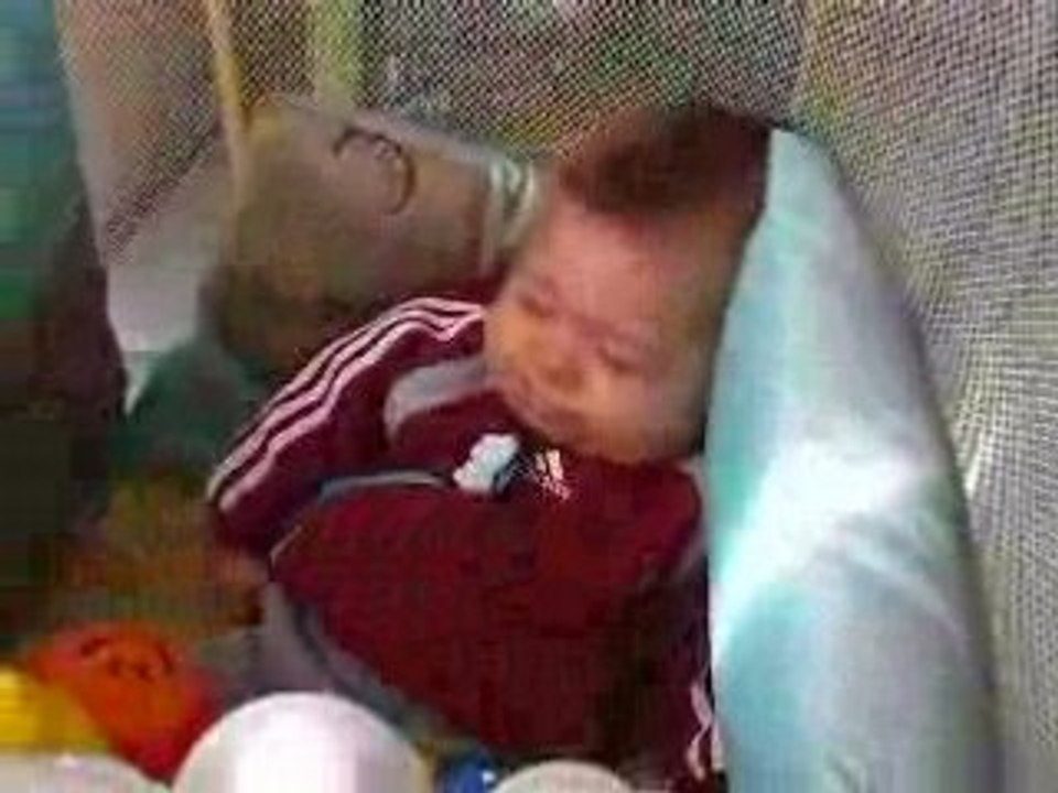 Mon fils ki fer des bulles 2