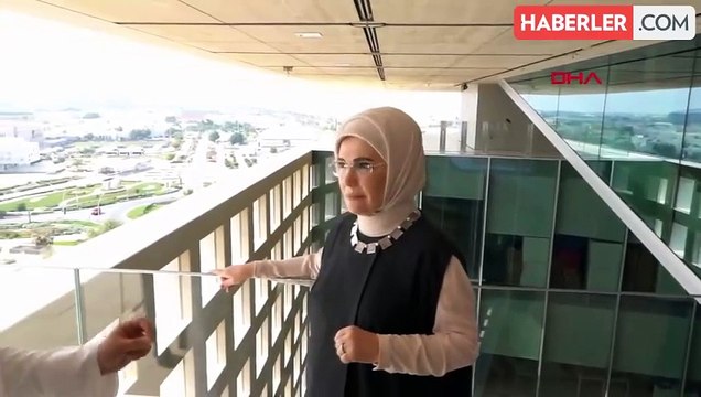 Emine Erdoğan, Katar Vakfı Başkanı Moza ile görüştü