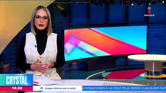 Alumnos protestan en una preparatoria de Tijuana