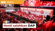 Henti salahkan DAP, Umno terhuyung-hayang jika bersama PN, kata penganalisis