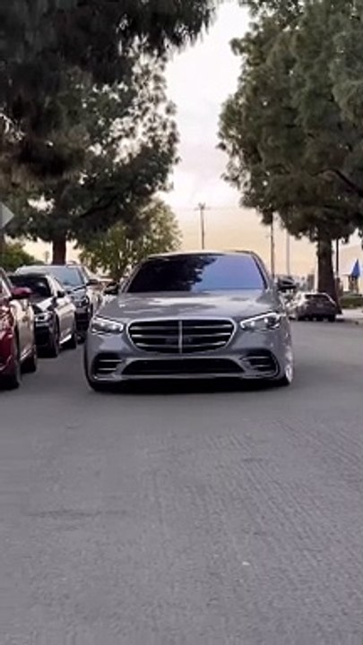 Silver boss