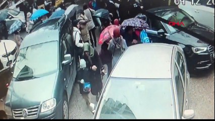 Otobüste ‘yer verme’ tartışmasında biber gazı sıktı! Yolcular fenalaştı