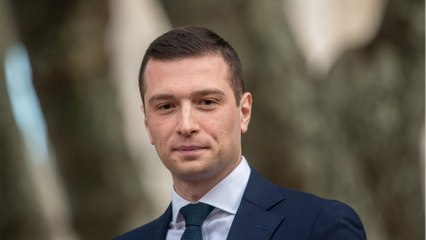 GALA VIDEO - “Ce n’est pas vrai Monsieur !” : Jordan Bardella reprend Gilles Bouleau en direct