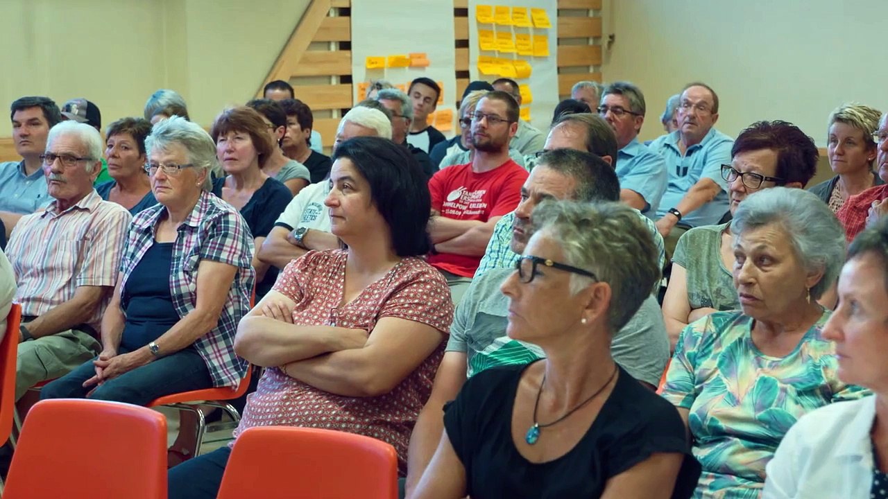 Bratsch – Ein Dorf macht Schule Trailer DF