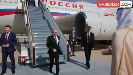 Putin, Birleşik Arap Emirlikleri'ne resmi ziyaret gerçekleştirdi