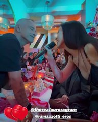 Aurora Ramazzotti, al compleanno karaoke con pap? Eros