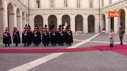 Meloni accoglie Metsola a Palazzo Chigi