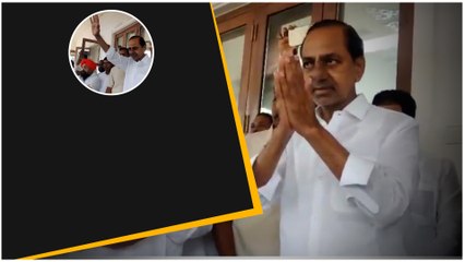 Tải video: Telangana CM KCR అంటూ ఫ్యాన్స్ నినాదాలు ..KCR రియాక్షన్ చూడండి | Telugu OneIndia