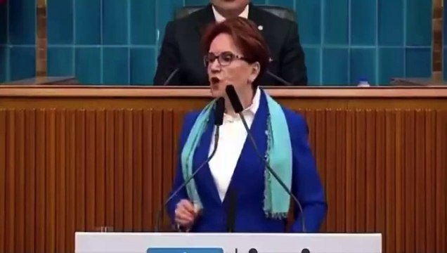 Meral Akşener okuduğu şiir ile Mansur Yavaş'ı mı hedef aldı?