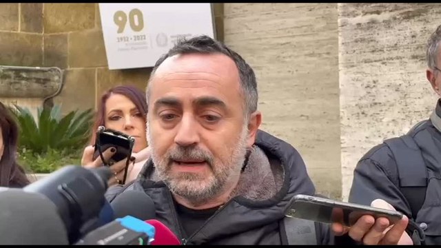 Stellantis, Fiom: Elkann dicano se investono o chiudono in Italia