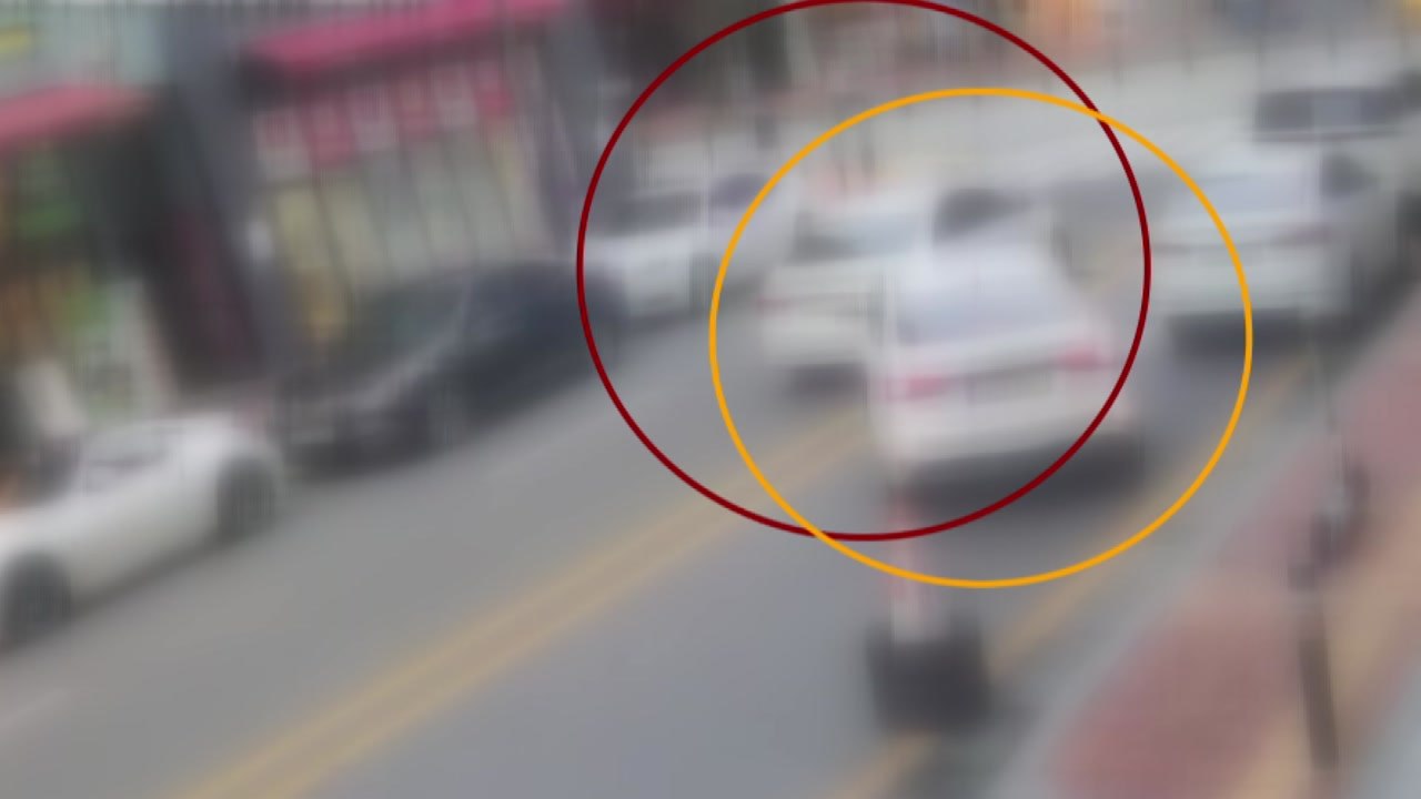 고의 교통사고로 1억여 원 챙긴 10대 보험사기 일당 검거 / YTN