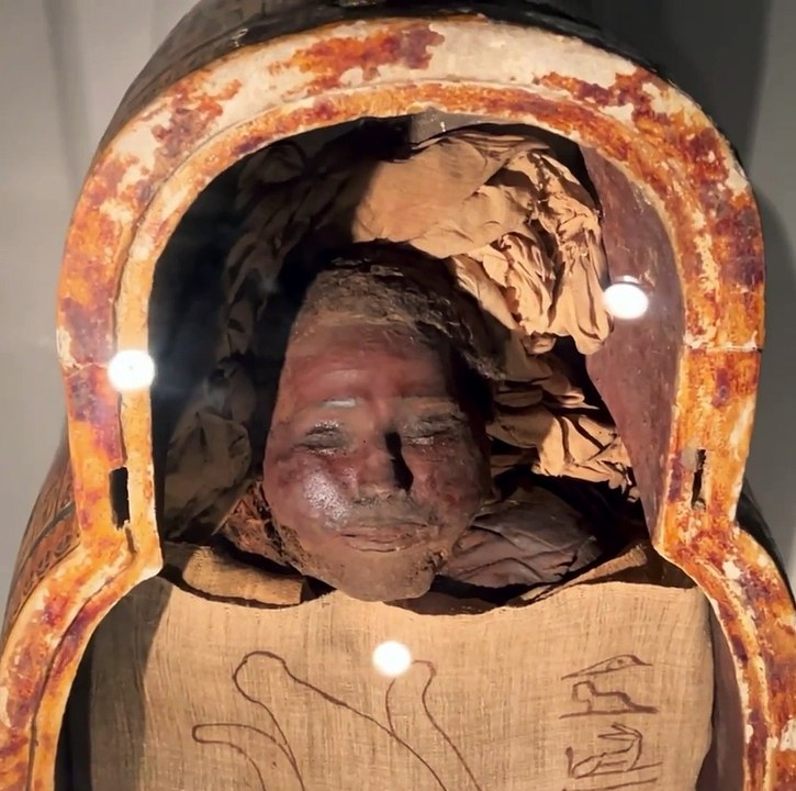 The method of embalming the dead in the time of Pharaoh فرعون کی زمانے میں میت کو حنوط کرنے کا طریقہ #firoon