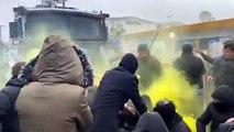 Şanlıurfa'da Özak Tekstil işçilerine jandarma müdahalesi