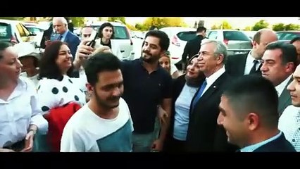 Mansur Yavaş: "Baban Ankara'yı layık olduğu yere getirdi' demesinden başka makam bilmiyorum!