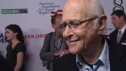 Legendary TV Producer Norman Lear Passes Away at 101 🎬