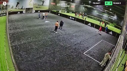 David 2 06/12 à 17:35 - Football Fernandez (LeFive Bobigny)