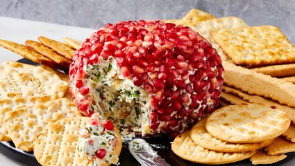 Gather 'Round The Christmas Cheese Ball This Holiday Season