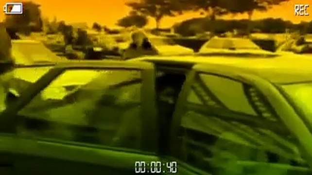 Cheb KHALED Chebba الشاب خالد الشابة بنت بلادي حفل سنة 1993(360P)