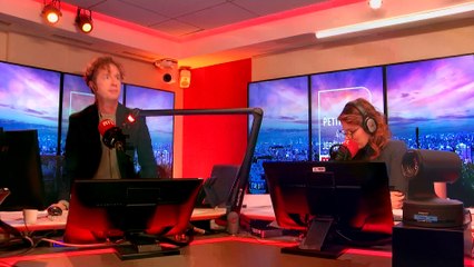 UN POINT C'EST TOUT -   l'épreuve de surf à Tahiti est  une aberration.