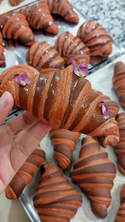Croissant 2024