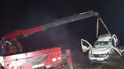 Burdur'da otomobiller çarpıştı, aile dramı yaşandı: 1 ölü 4 yaralı