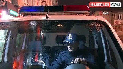 Polis Memuru Mustafa Kahraman Hem Sokakta Hem Sahada
