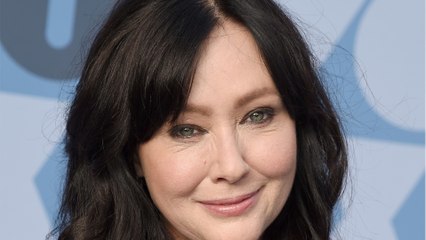 GALA VIDEO - Shannen Doherty : cette trahison qui l’a bouleversée pendant son combat contre le cancer