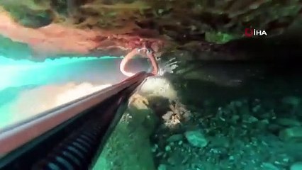 Amatör balıkçı, depreme denizin altında yakalandı