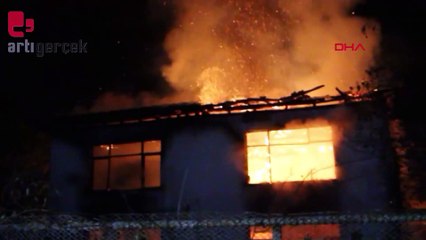 Metruk ev alev alev yandı