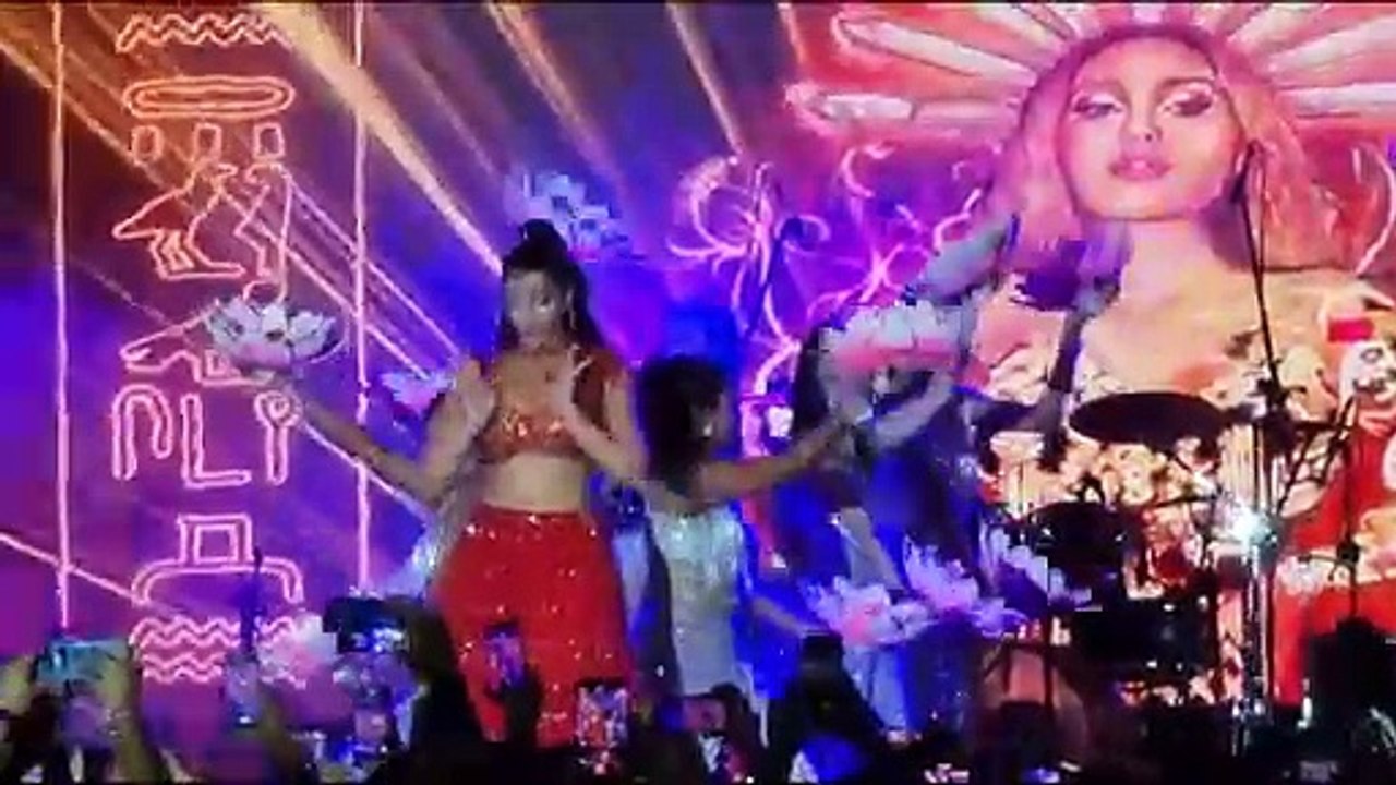 Dancing Queen NORA FATEHI glamorous Performance @ Vanitha Film