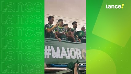 Em festa do título, jogadores do Palmeiras provocam Santos, Flamengo e jogadores do Botafogo