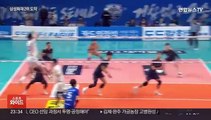 서브 터진 삼성화재, 선두 우리카드 격파…2위 도약