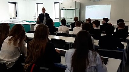 Stamford Endowed Schools science lesson