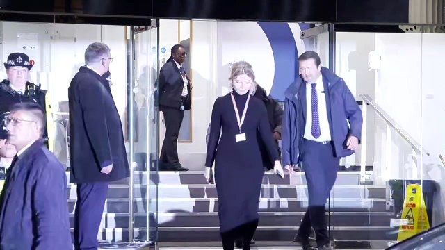 Boris Johnson jeered as he leaves Covid Inquiry