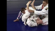 Brazilian Jiu-Jitsu: Volume 4- Purple Belt Techniques Part 2 with Instructor Carlos Gracie Jr.