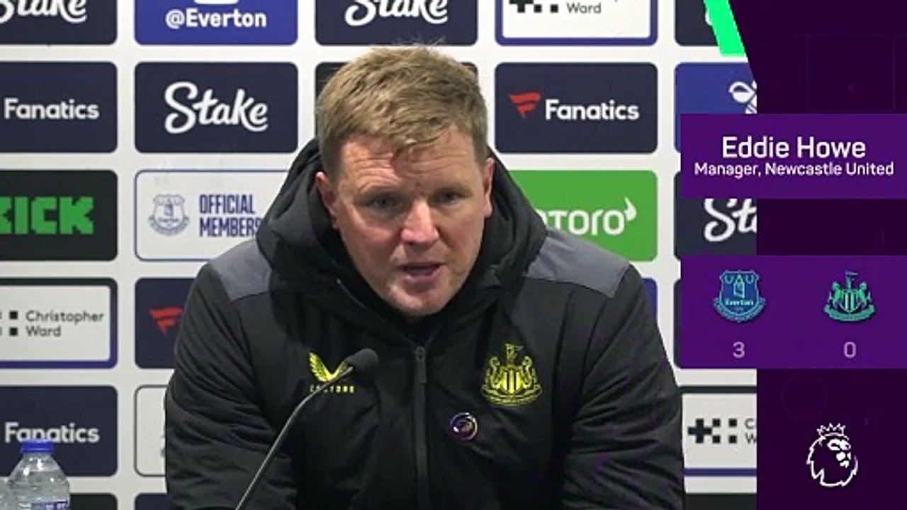 Howe defends Newcastle's Trippier after costly mistakes v Everton