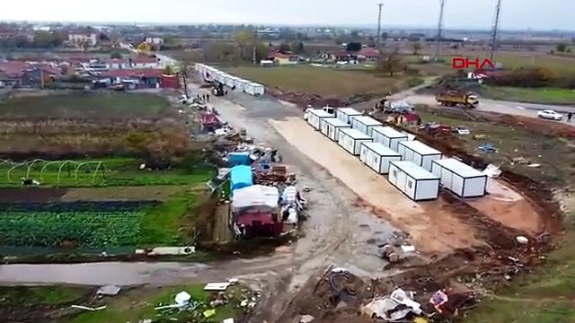 21 familles dont les maisons étaient menacées d'inondation à Göl Mahallesi ont été placées dans des conteneurs