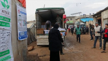 إعلان إيقاف مساعدات برنامج الأغذية العالمي يُثير القلق لدى نازحين في شمال غرب سوريا