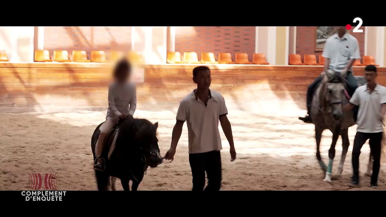 Gérard Depardieu multiplie les remarques obscènes à l'encontre des femmes dans "Complément d'enquête"