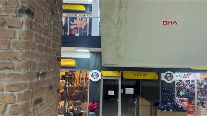 Le bazar souterrain se transforme en bazar sous-marin à chaque fois qu'il pleut