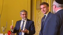 « On ne transige pas avec la laïcité » : Hanouka célébré à l'Élysée, Macron créé la polémique