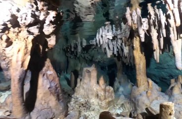 Su altındaki peribacaları dalış tutkununu ağırlıyor